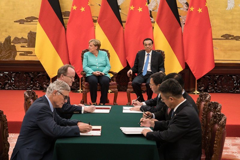 Int agreement 435624.jpg