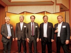 schulte_group_japan_3.jpg