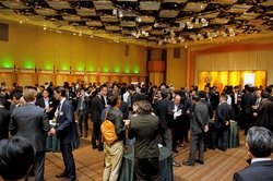 schulte_group_tokyo_2.jpg